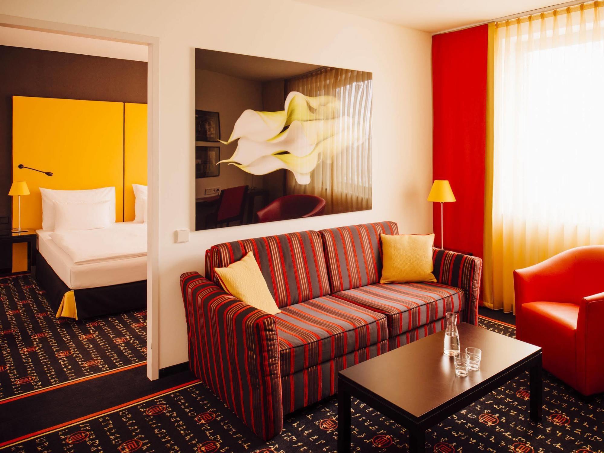 Hotel Vienna House Easy By Wyndham 4*