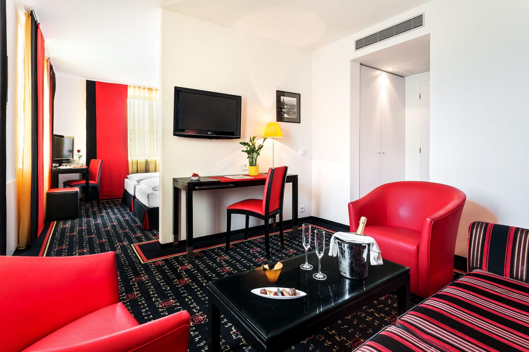 Vienna House Easy By Wyndham 4*